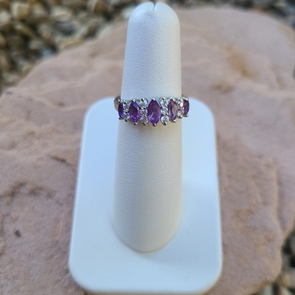Sterling Silver Purple Marquise Amethyst Simulated Diamond Ring, Size 5.25 - Picture 2 of 8